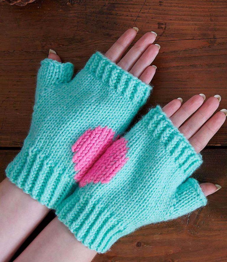 Free Knitting Pattern For Red Heart Fingerless Gloves Knitting Bee