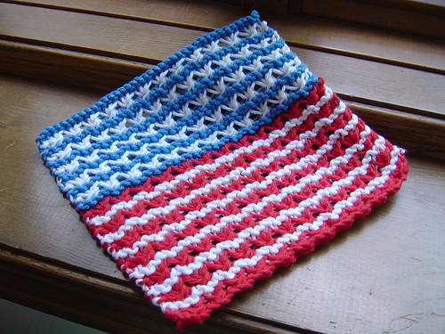 broad-stripes-and-bright-stars-knitting-bee