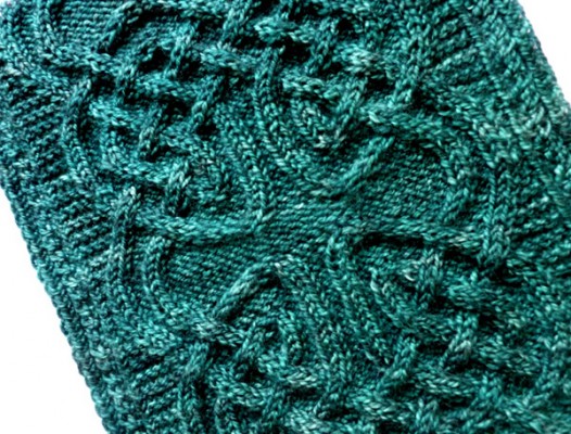 Celtic Knot Knit Beret Pattern