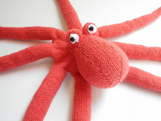 giant-octopus-free-knitting-pattern ⋆ Knitting Bee