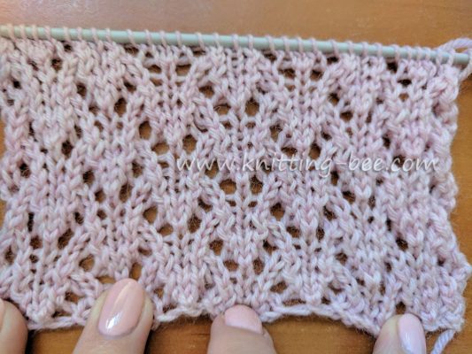 Eagle Lace Free Knitting Stitch - Knitting Bee