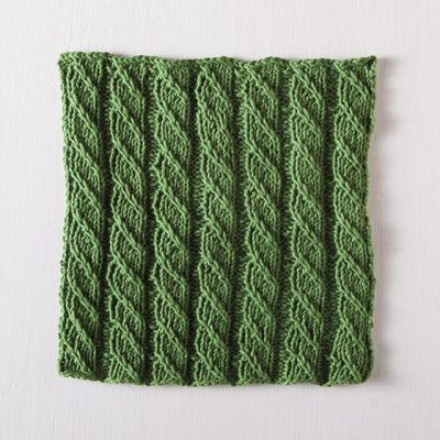 Spiral Columns Facecloth Free Knitting Pattern - Knitting Bee