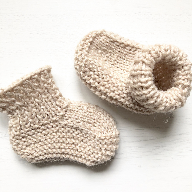 Free Knitting Pattern For Quick Easy Baby Boots