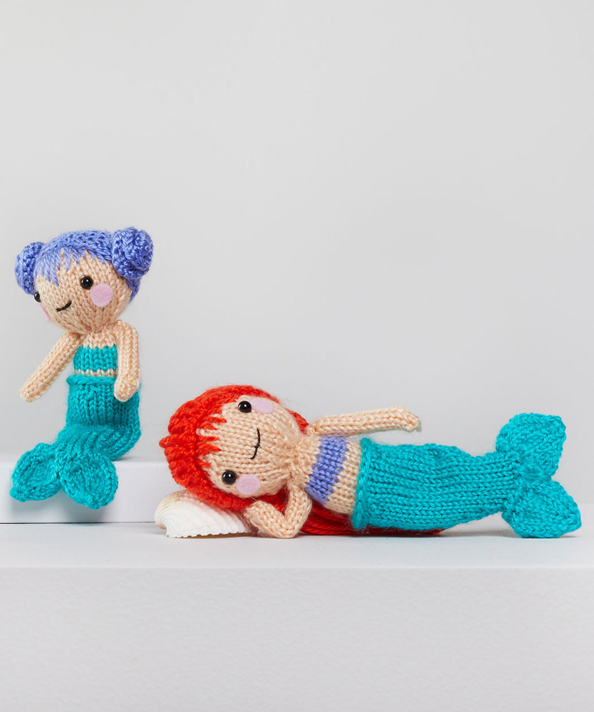 knitted mermaid doll