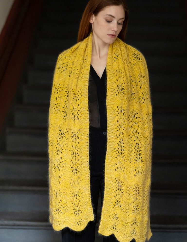 Free Knit Pattern for a Lace Damascus Scarf - Knitting Bee