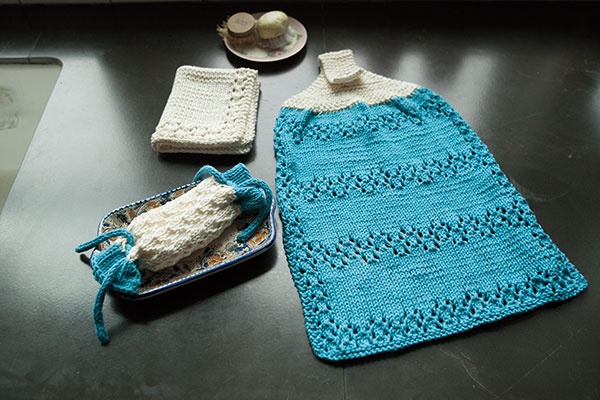 Free Knitting Pattern for a A Little Bit of Lace Bath Set