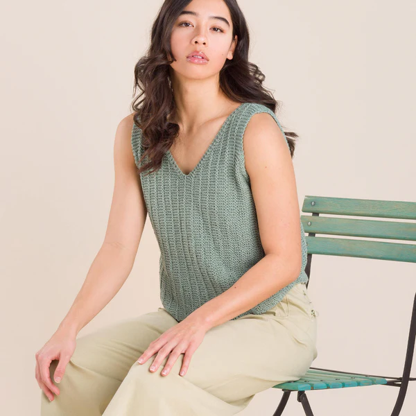 Free Knitting Pattern for a Patons Linen Tank Top